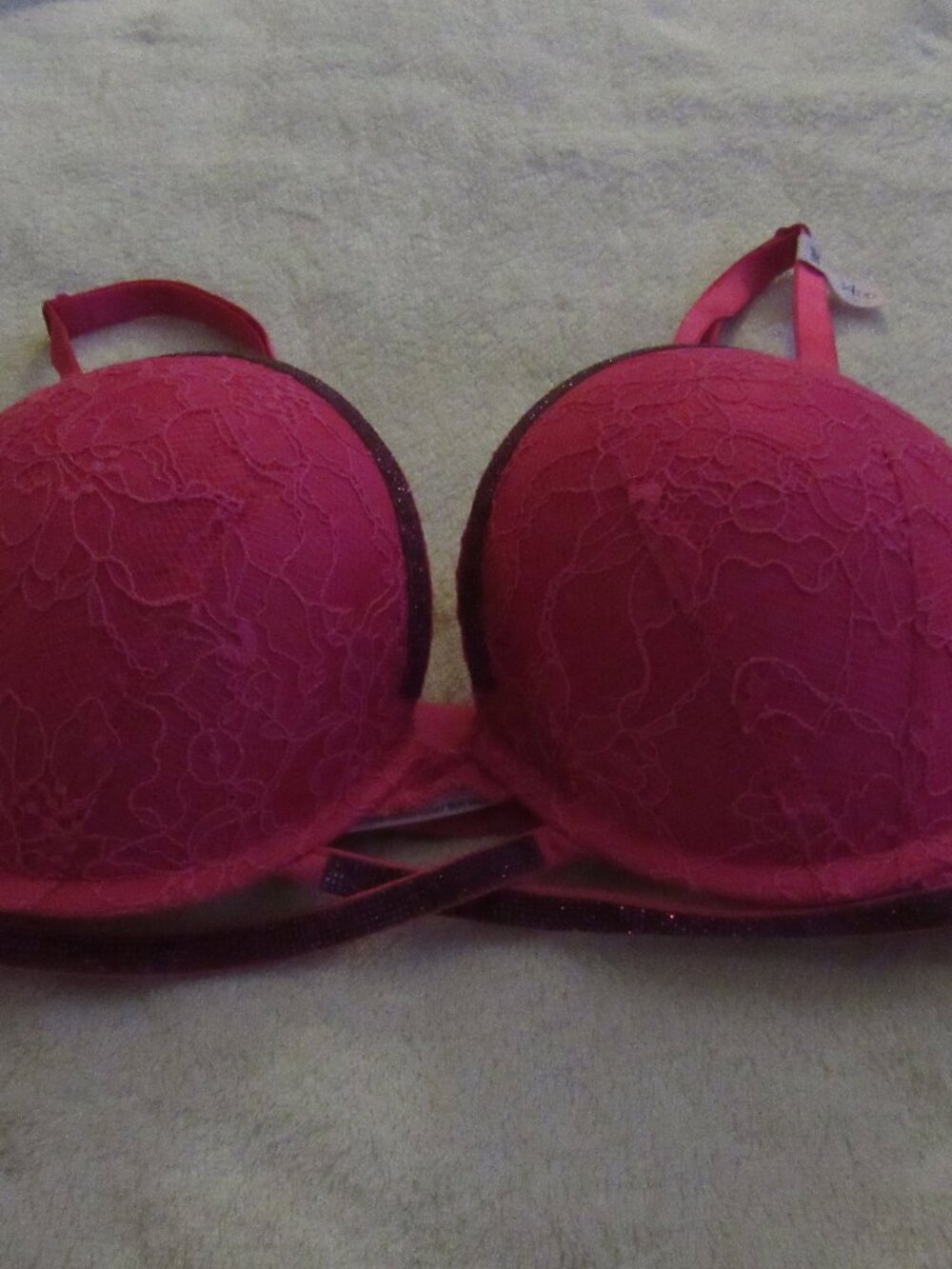 Victoria's Secret Pink Very Sexy Push Up Bra Size 34DD NWT